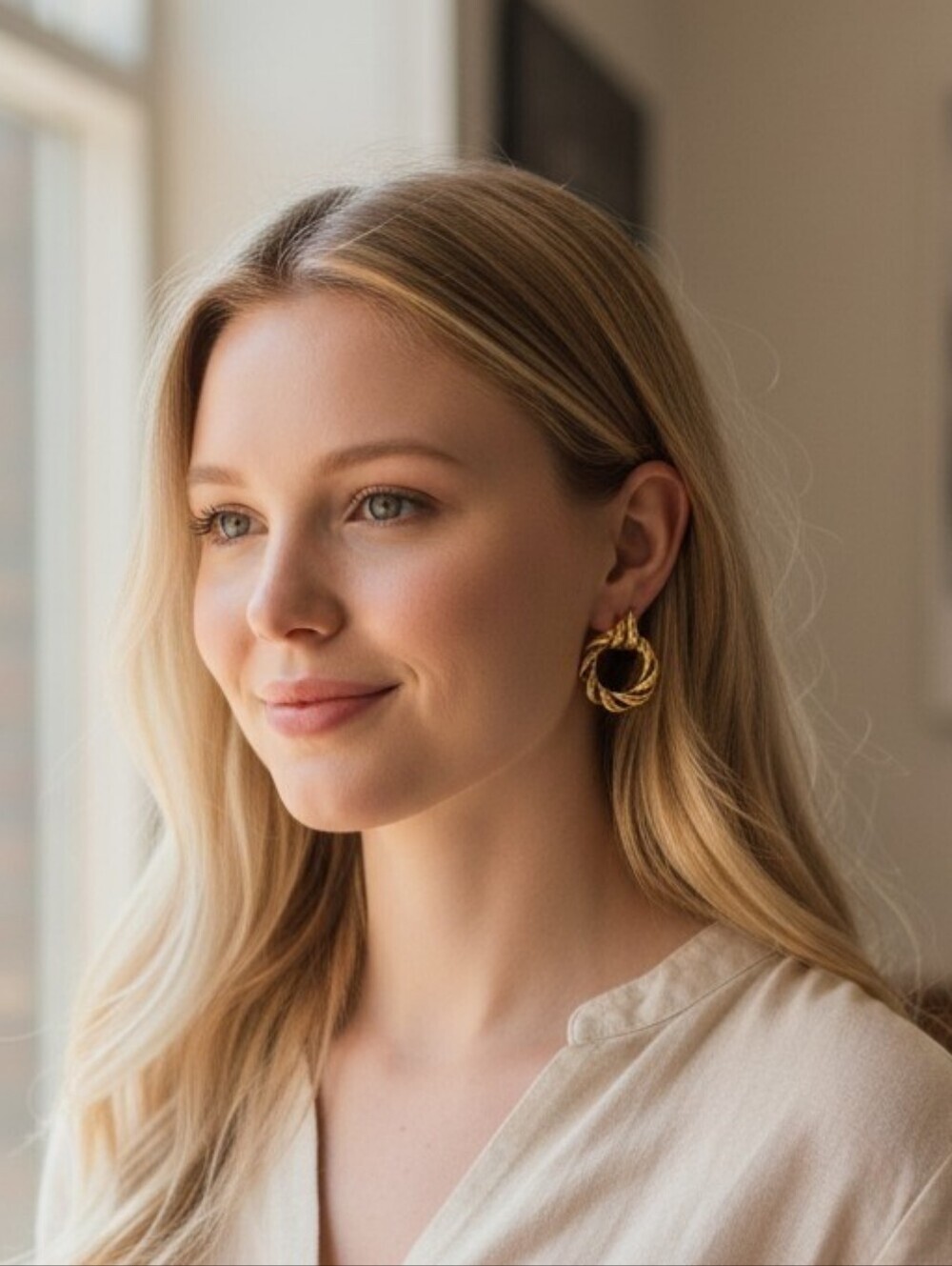 Vintage Gold Tone Twisted Rope Circle Earrings | Classic Statement Studs | Retro